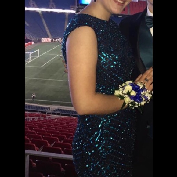 Blue Sequined Prom/Formal Dress - Picture 2 of 4